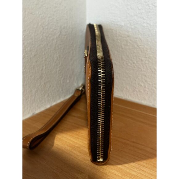 Dooney & Bourke Zip Top Card Case Wristlet Navy Blue EUC - Picture 5 of 9